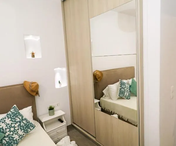 Cycladic On The Hill With Beautiful Views!! Tatil Evi Agkidia