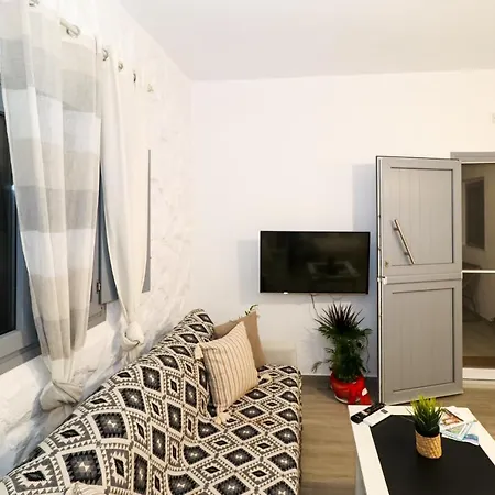 Cycladic On The Hill With Beautiful Views!! Holiday home