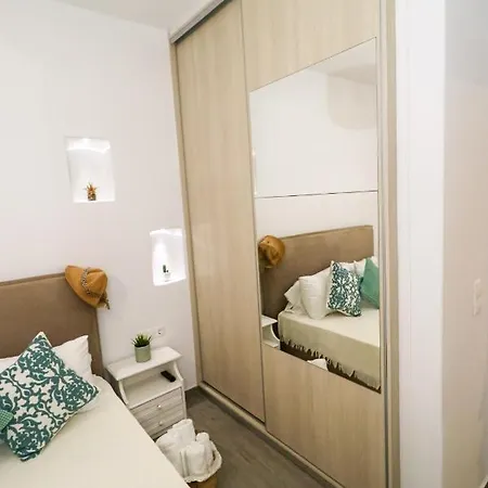 Cycladic On The Hill With Beautiful Views!! Holiday home Agkidia