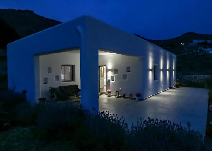 펜션 Cycladic On The Hill With Beautiful Views!!